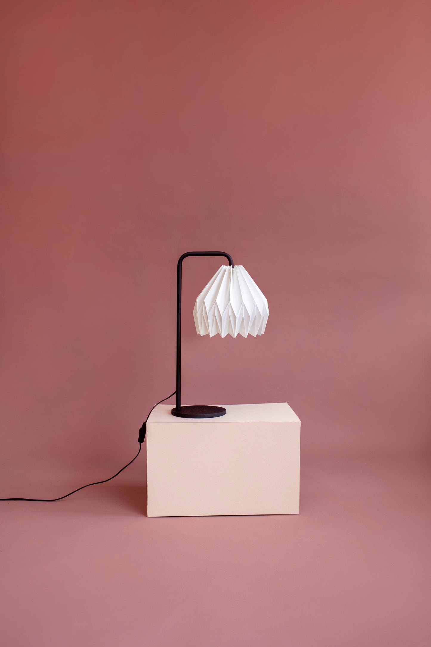 Lámpara de mesa alta Gemini